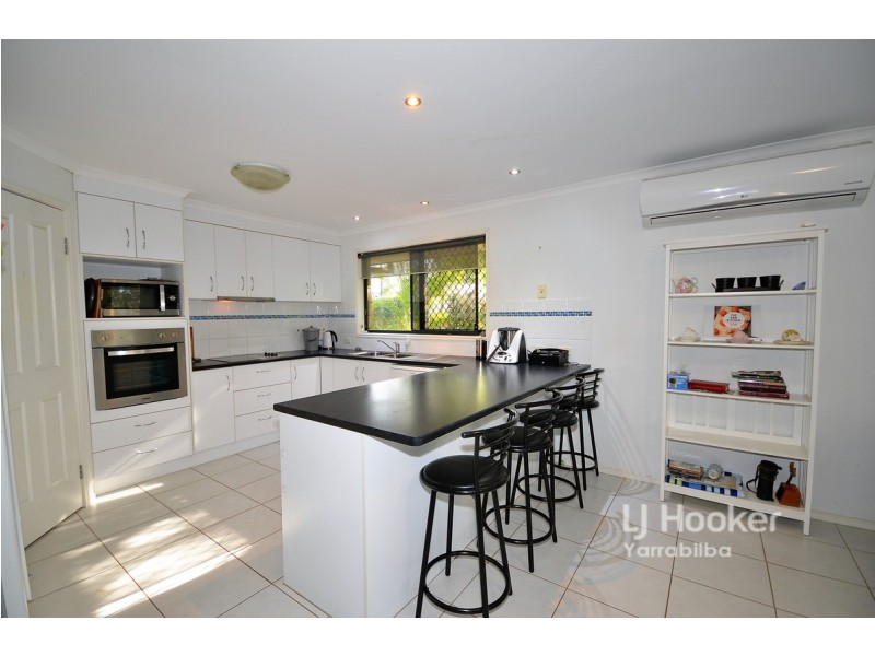 118-120 Tullamore Way, Gleneagle QLD 4285