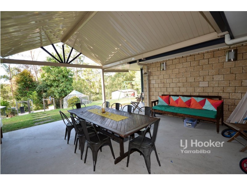 118-120 Tullamore Way, Gleneagle QLD 4285