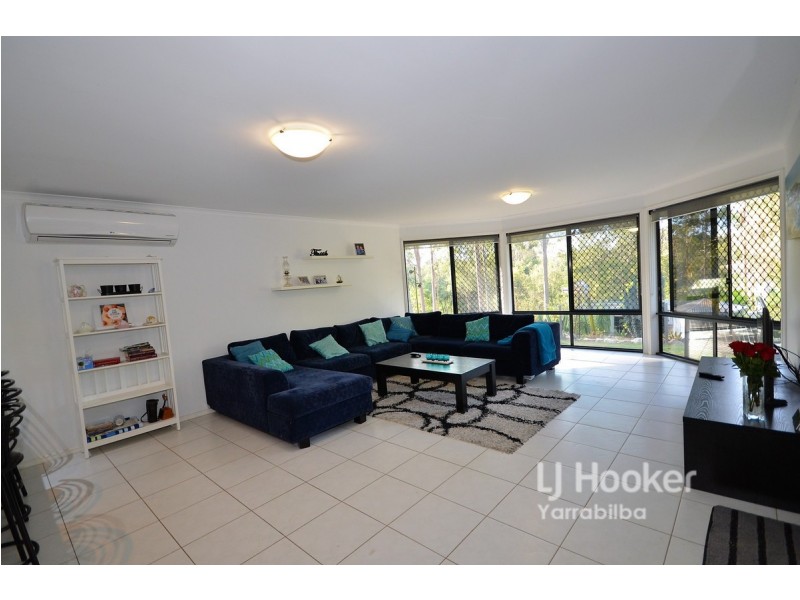 118-120 Tullamore Way, Gleneagle QLD 4285