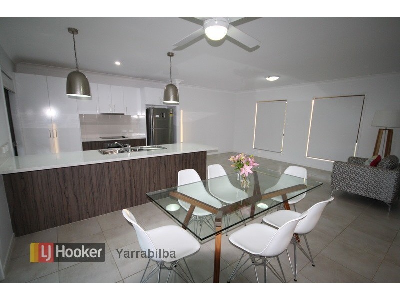 8 Ridgeview Lane, Yarrabilba QLD 4207