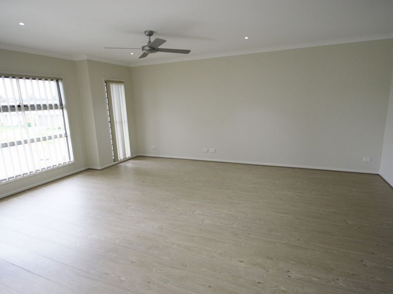 21 Summerview Avenue, Yarrabilba QLD 4207