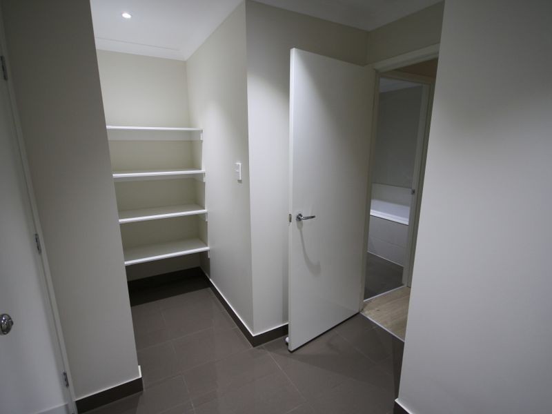 21 Summerview Avenue, Yarrabilba QLD 4207