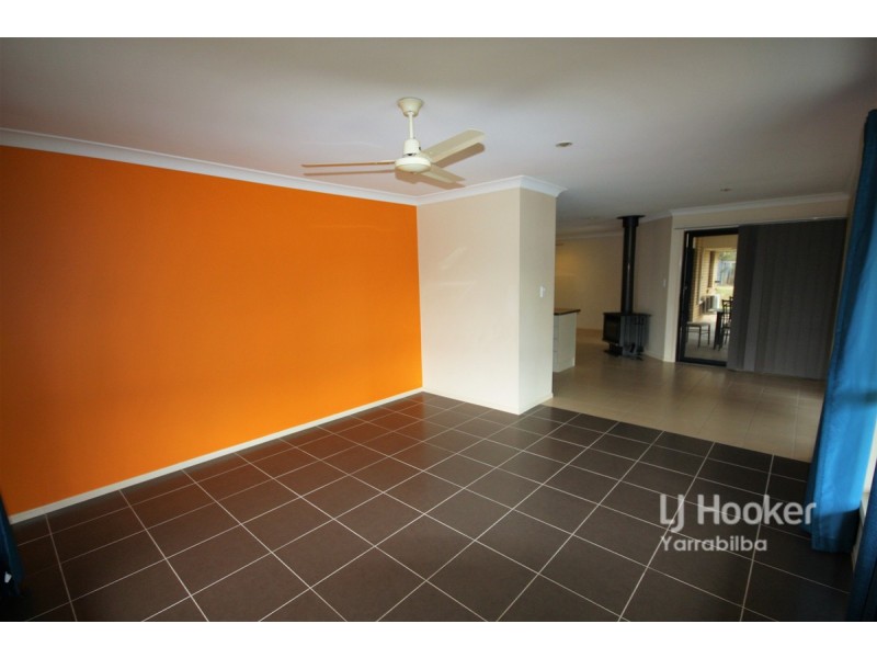 2 Windon Close, Kooralbyn QLD 4285