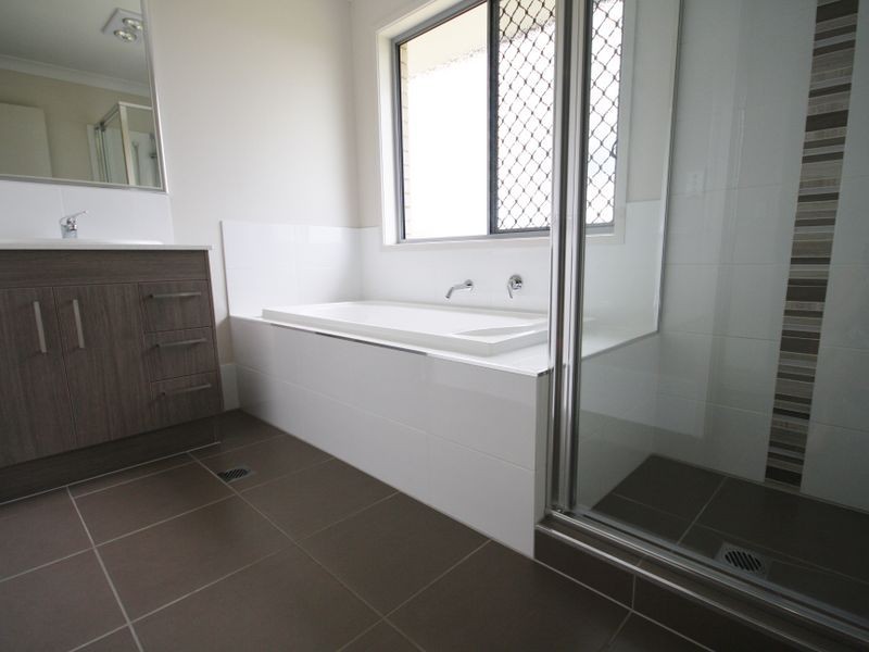 2 Potts Street, Logan Village QLD 4207