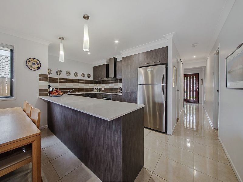 35 Sandover Circuit, Holmview QLD 4207