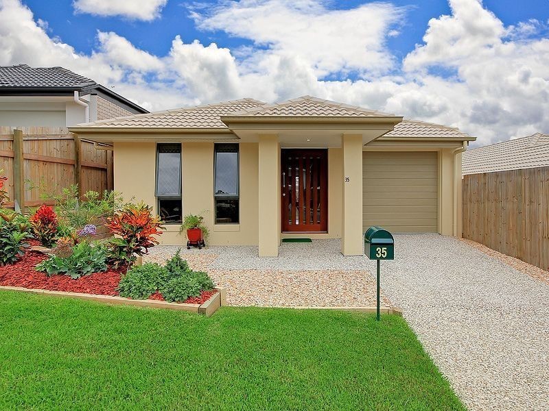 35 Sandover Circuit, Holmview QLD 4207
