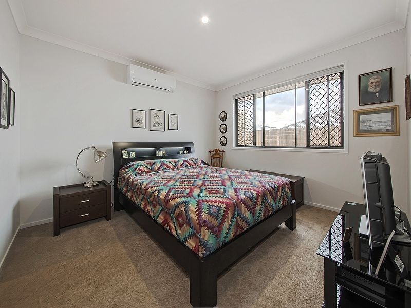 35 Sandover Circuit, Holmview QLD 4207