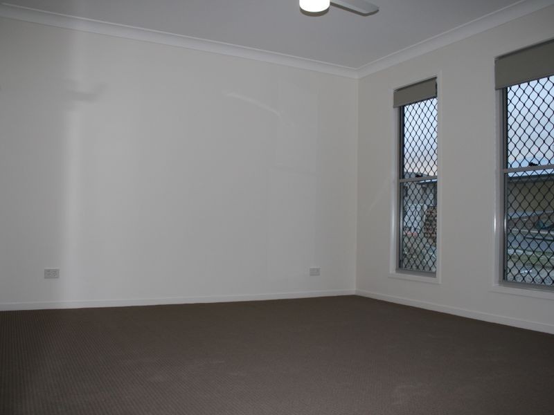20 Bailey Street, Alberton QLD 4207