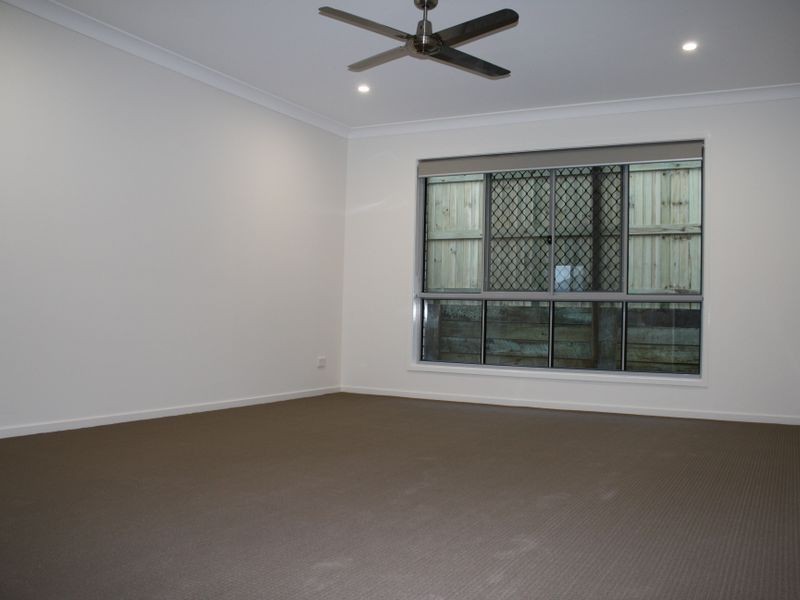 20 Bailey Street, Alberton QLD 4207