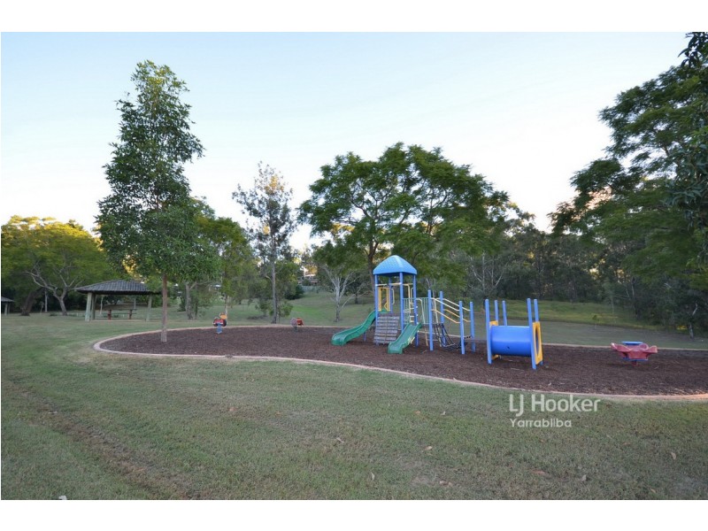7 Lakeside Court, Beaudesert QLD 4285