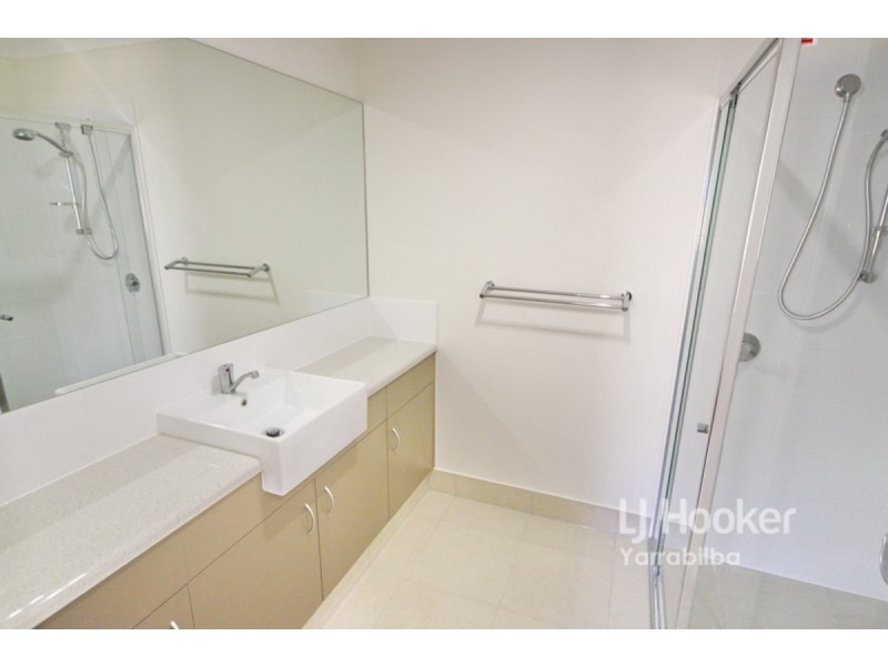 6a Chandon Court, Hillcrest QLD 4118