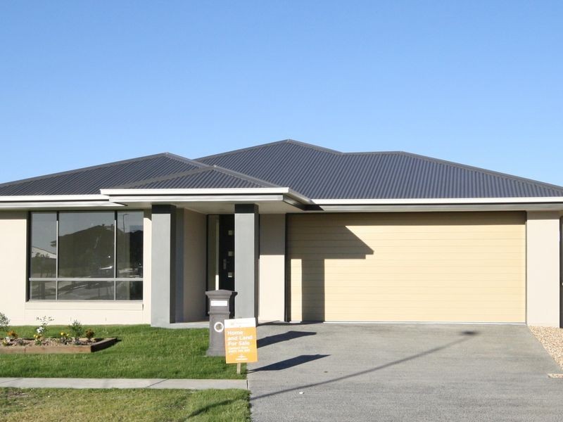 52 Combs Street, Yarrabilba QLD 4207