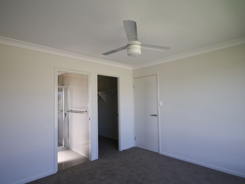 52 Combs Street, Yarrabilba QLD 4207