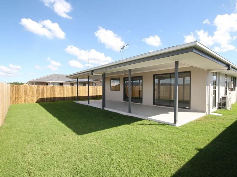 52 Combs Street, Yarrabilba QLD 4207