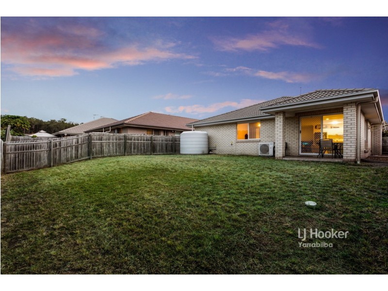 6 Babich Court, Holmview QLD 4207