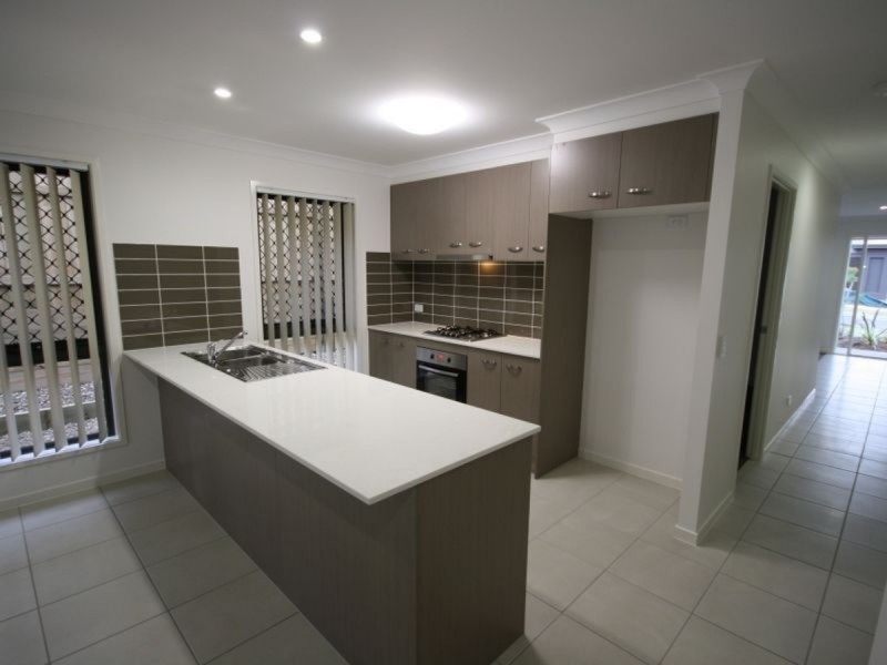 30 Bailey Street, Yarrabilba QLD 4207