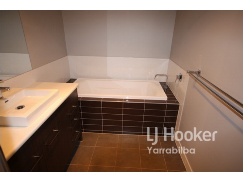 1/14 MacNab Street, Yarrabilba QLD 4207