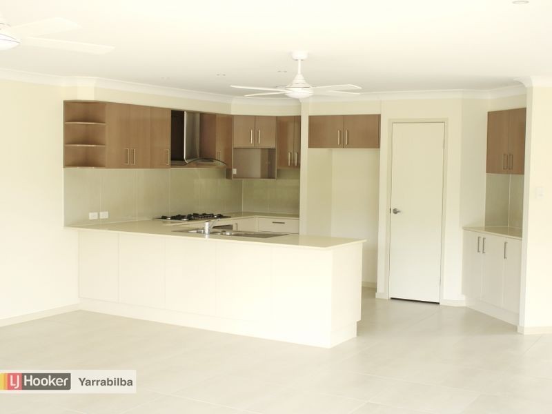 36 Autumnfield Avenue, Alberton QLD 4207
