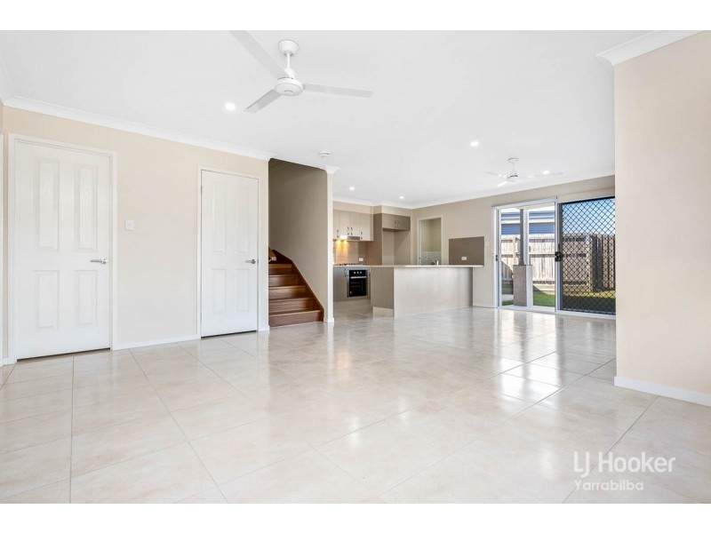 2/13 Bright Street, Yarrabilba QLD 4207