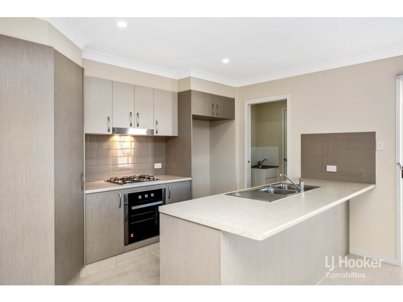 2/13 Bright Street, Yarrabilba QLD 4207