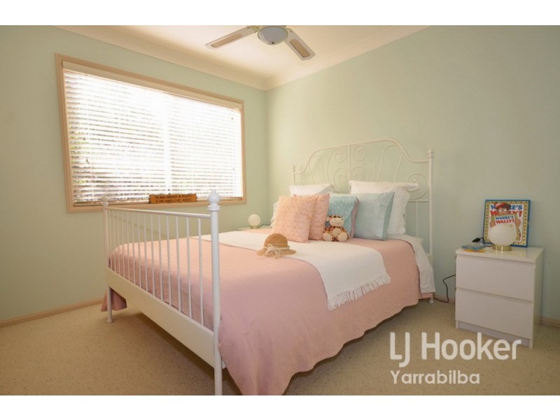 15 Walker Drive, Kooralbyn QLD 4285