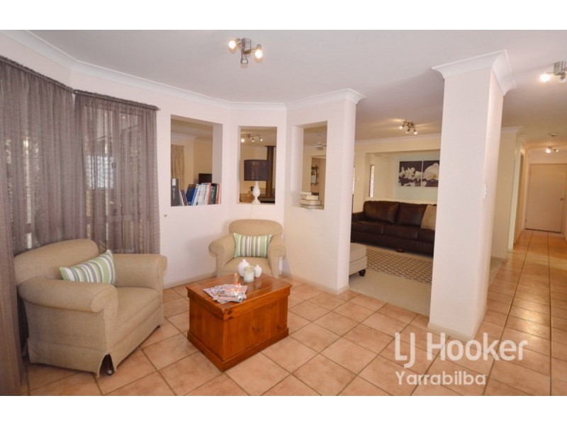 15 Walker Drive, Kooralbyn QLD 4285