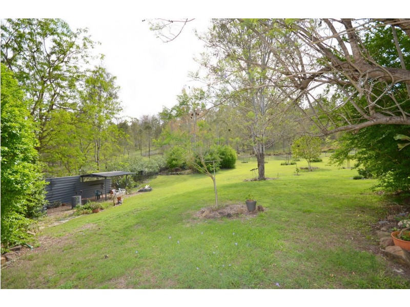 15 Walker Drive, Kooralbyn QLD 4285