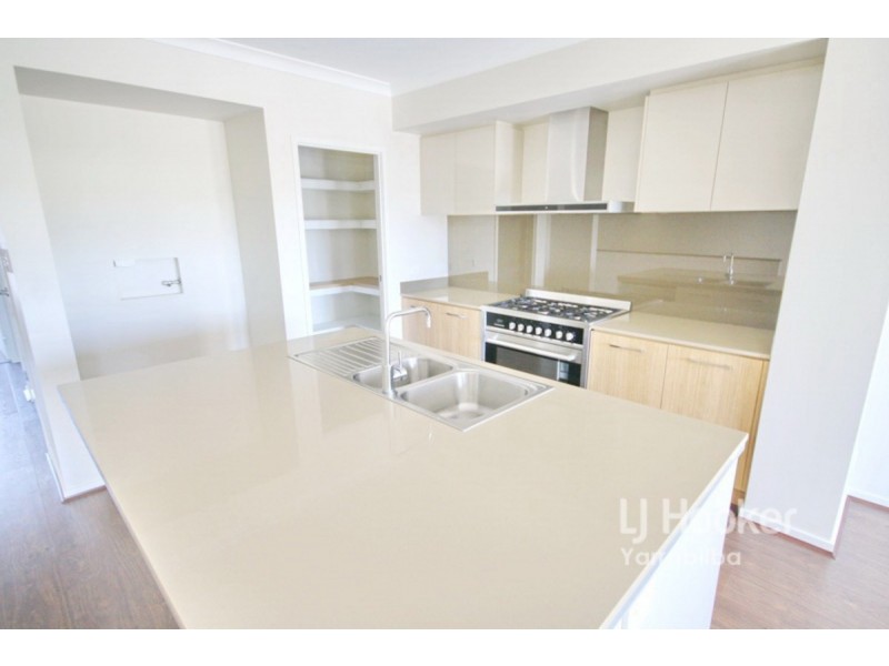 25 Summerview Avenue, Yarrabilba QLD 4207