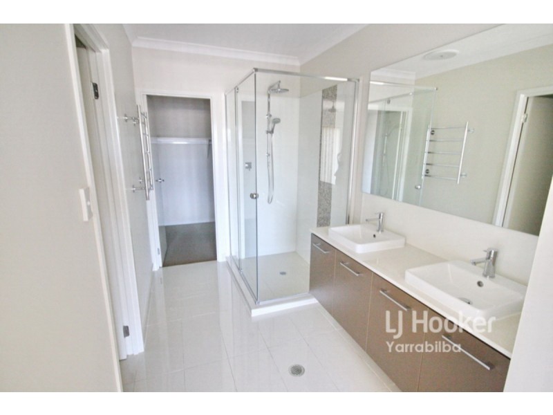 25 Summerview Avenue, Yarrabilba QLD 4207