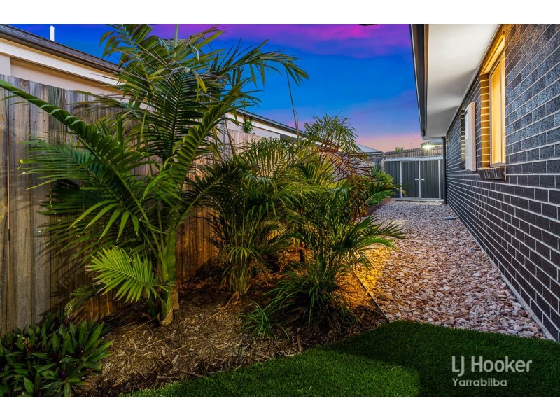 27 Pinehill Street, Yarrabilba QLD 4207