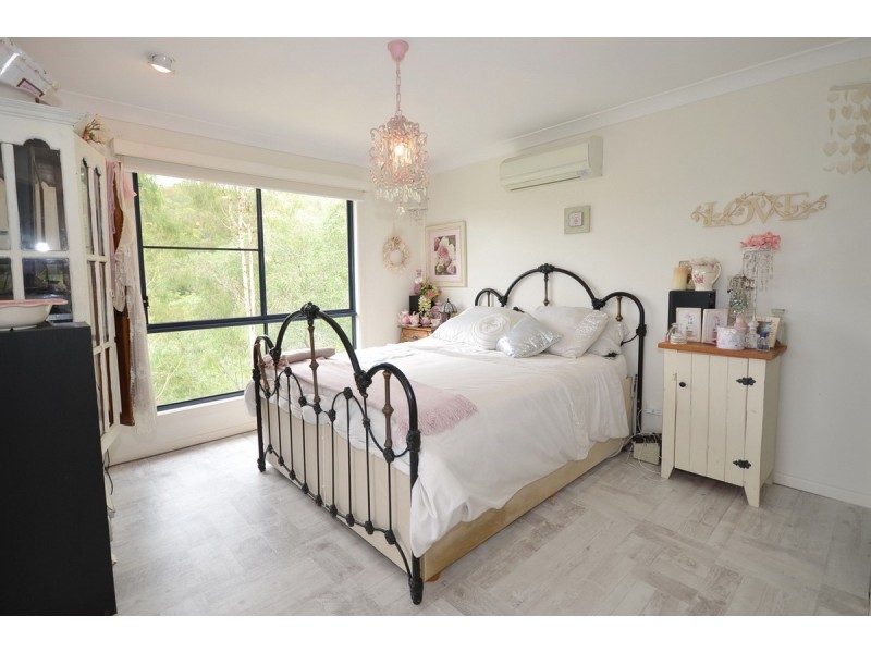 53 White Place, Kooralbyn QLD 4285