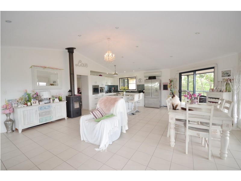 53 White Place, Kooralbyn QLD 4285