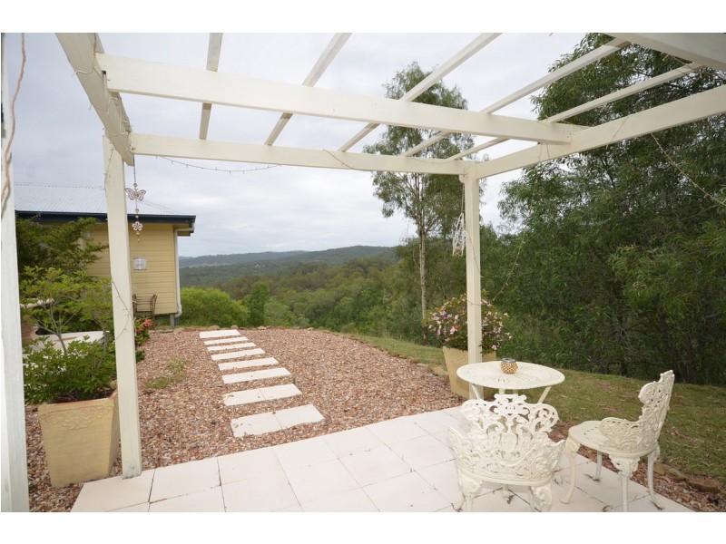 53 White Place, Kooralbyn QLD 4285