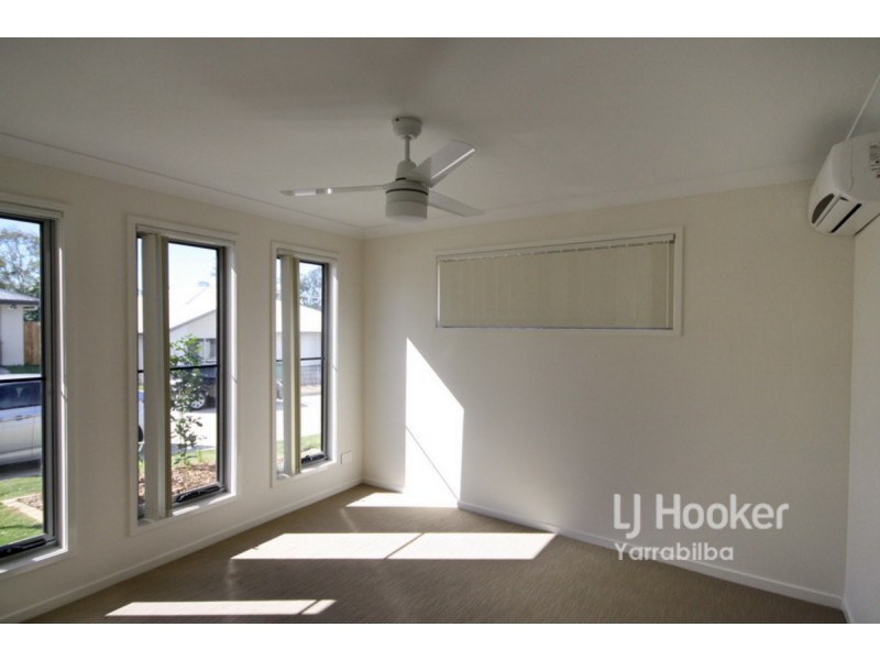 6b Chandon Court, Hillcrest QLD 4118