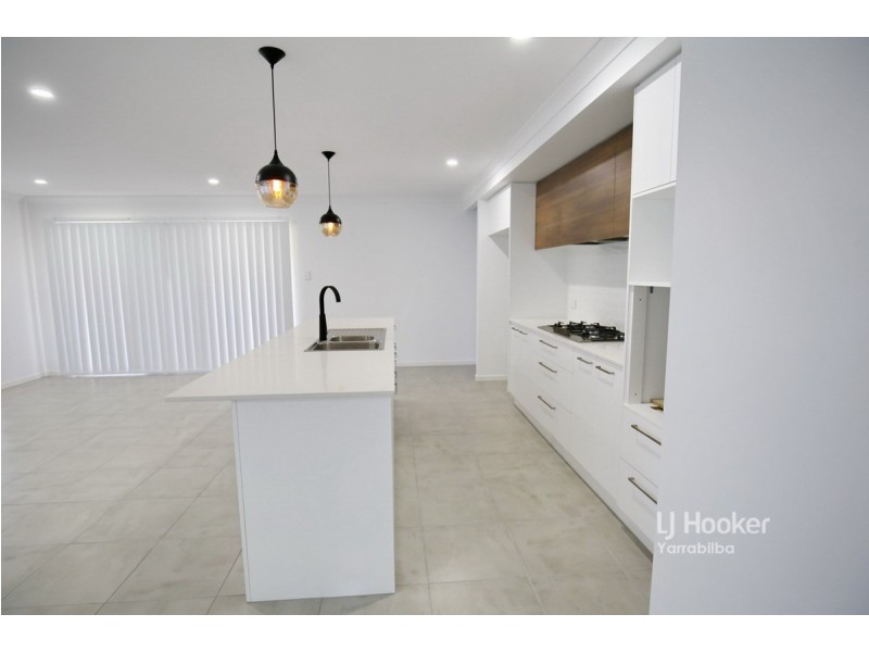 5 Cambridge Circuit, Yarrabilba QLD 4207