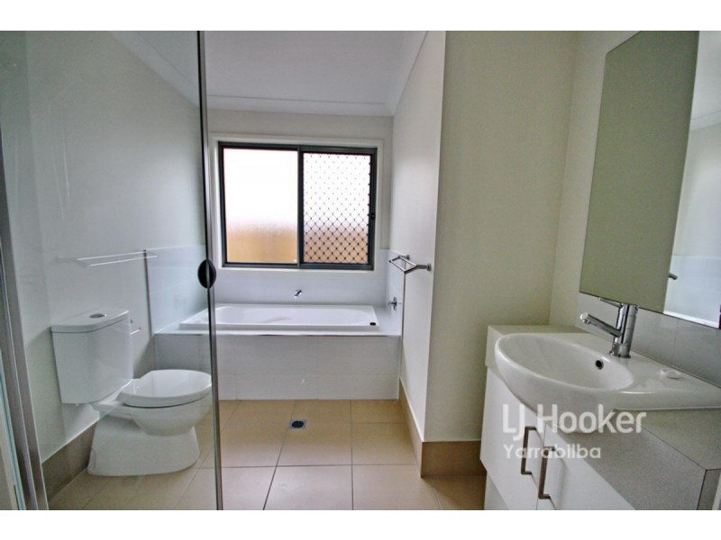 18 Tanzanite Avenue, Logan Reserve QLD 4133