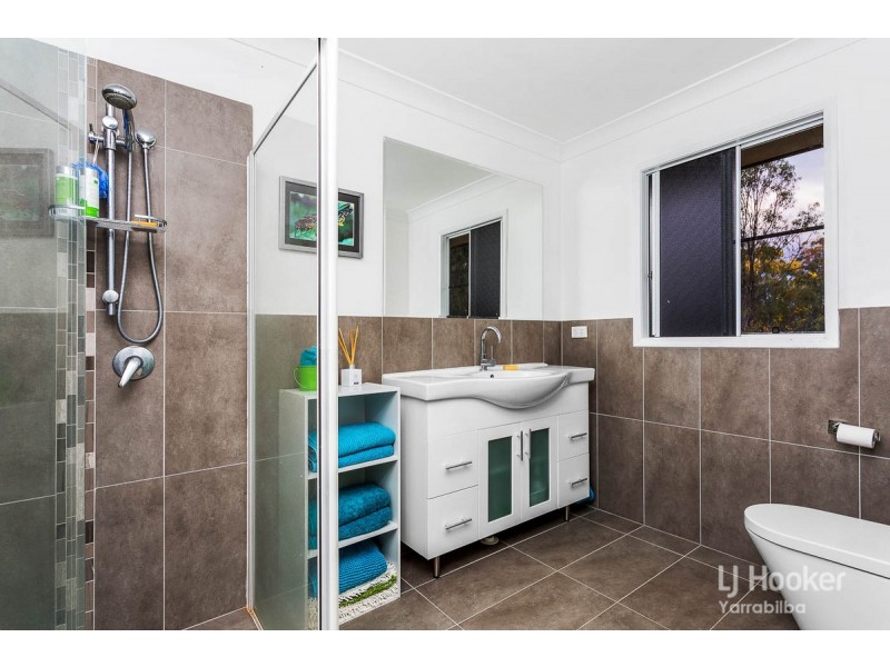 184-188 Walker Drive, Kooralbyn QLD 4285