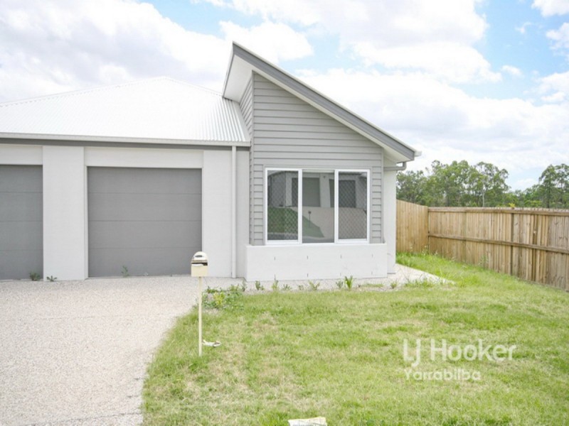 2/10 Diller Drive, Crestmead QLD 4132