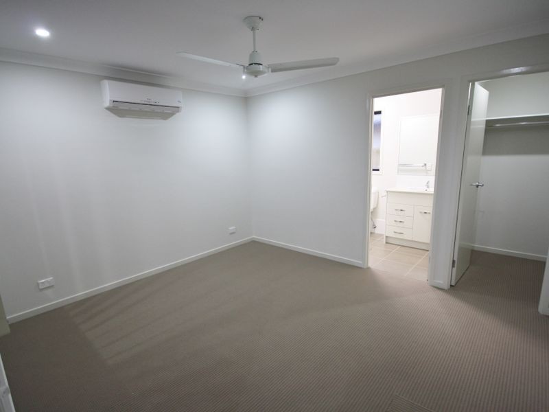 3 Moonstone Lane, Logan Reserve QLD 4133
