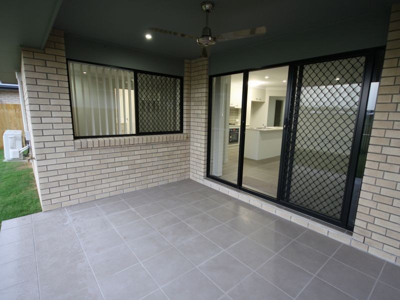3 Moonstone Lane, Logan Reserve QLD 4133