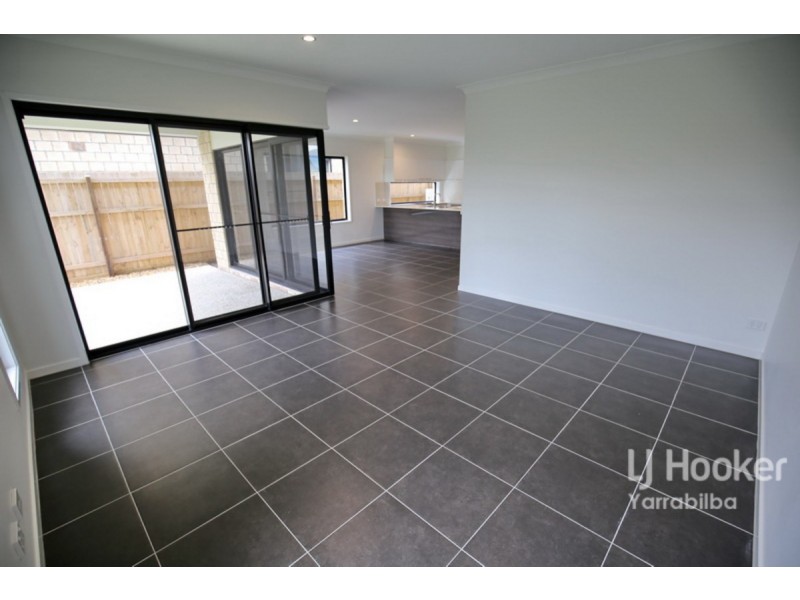 6 Daybreak Street, Yarrabilba QLD 4207