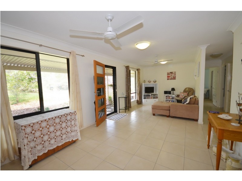 2-4 Windon Close, Kooralbyn QLD 4285