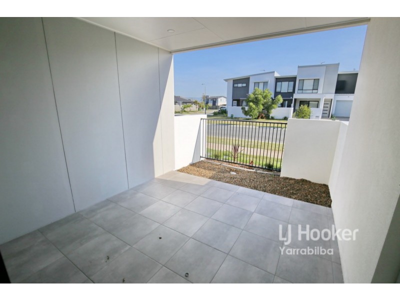 4 Lowthers Street, Yarrabilba QLD 4207