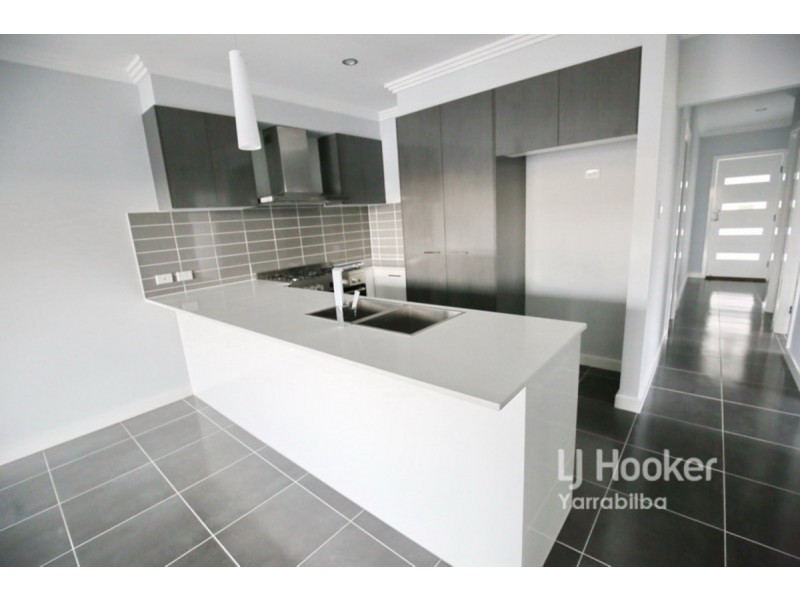 1/22 Chandon Court, Hillcrest QLD 4118
