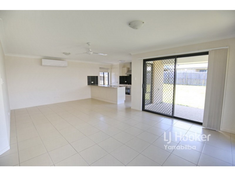 15 Combs Street, Yarrabilba QLD 4207