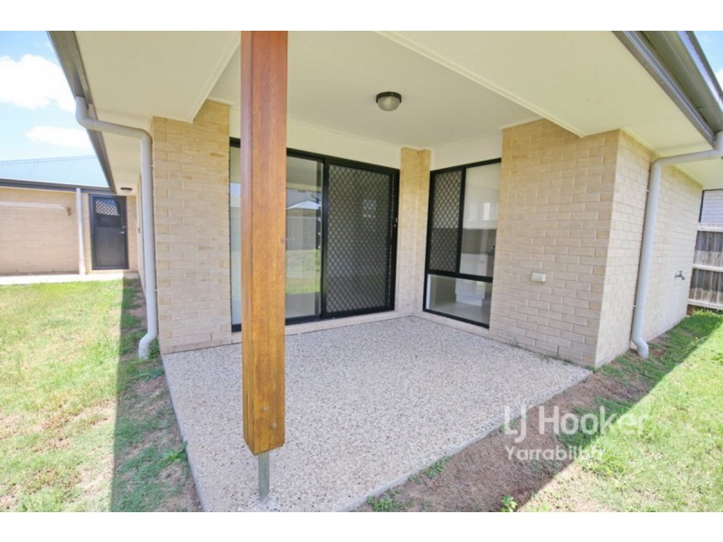 15 Combs Street, Yarrabilba QLD 4207