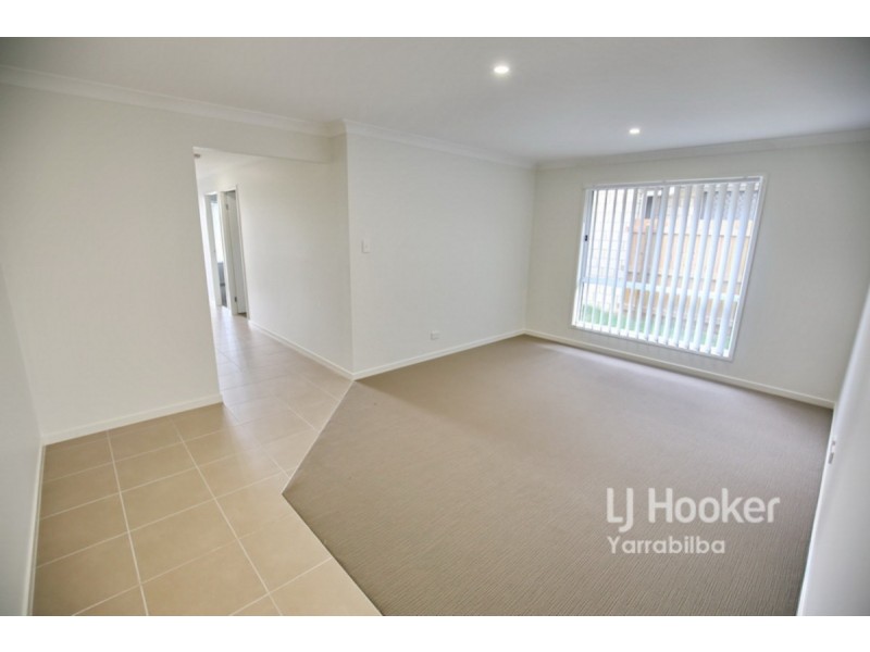 8 Lowthers Street, Yarrabilba QLD 4207