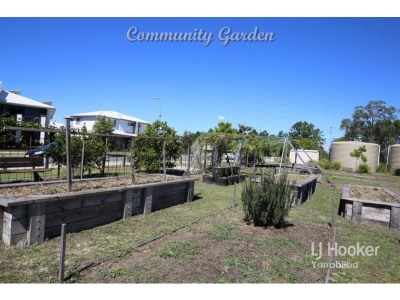 8 Lowthers Street, Yarrabilba QLD 4207
