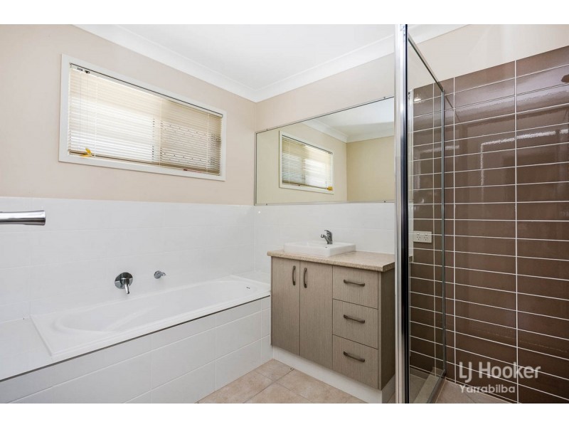 2/13 Bright Street, Yarrabilba QLD 4207