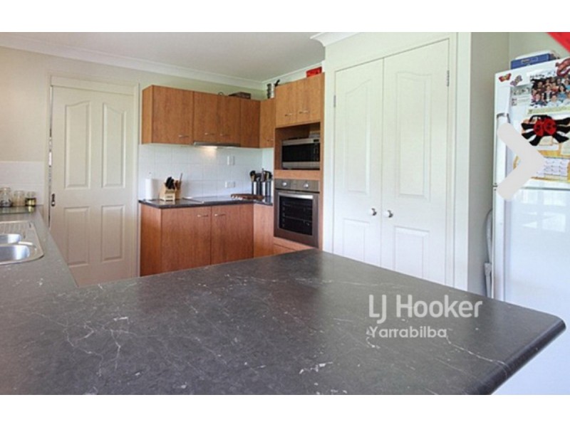 15 Melaleuca Court, Jimboomba QLD 4280